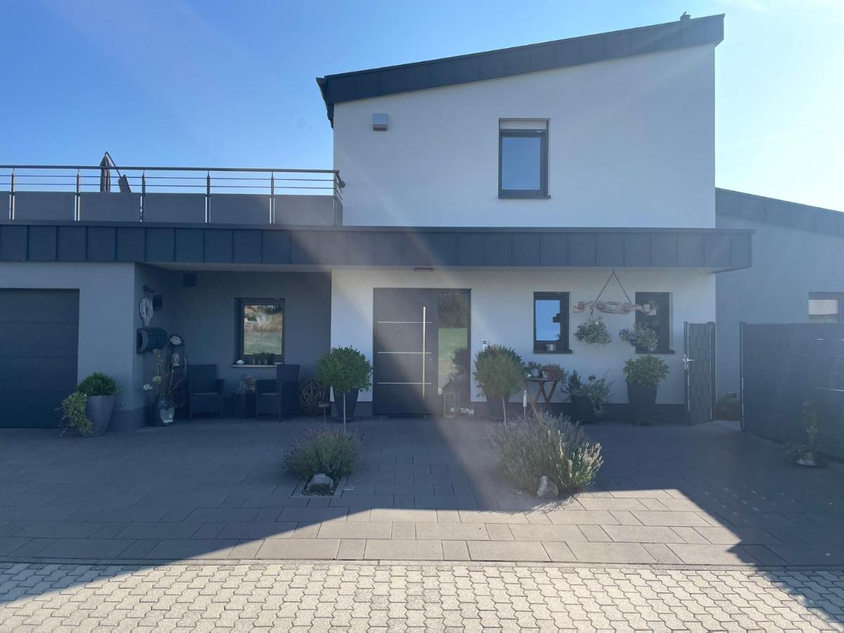 #Neu L Seeblick L Netflix L Boxspring L Nespresso L E-Tuer L Terrasse L 82M2 Ulmen Esterno foto
