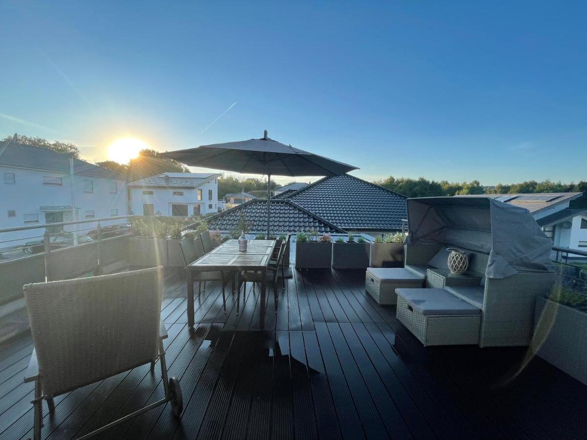 #Neu L Seeblick L Netflix L Boxspring L Nespresso L E-Tuer L Terrasse L 82M2 Ulmen Esterno foto